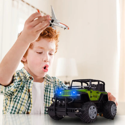 MalPlay nuotoliniu būdu valdomas metalinis visureigis „Jeep“ RC 1:20