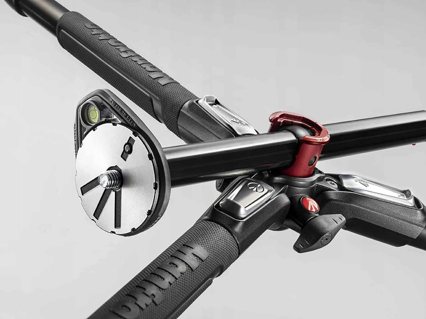 Manfrotto 055XPRO3 aliumininis trikojis, 3 sekcijų