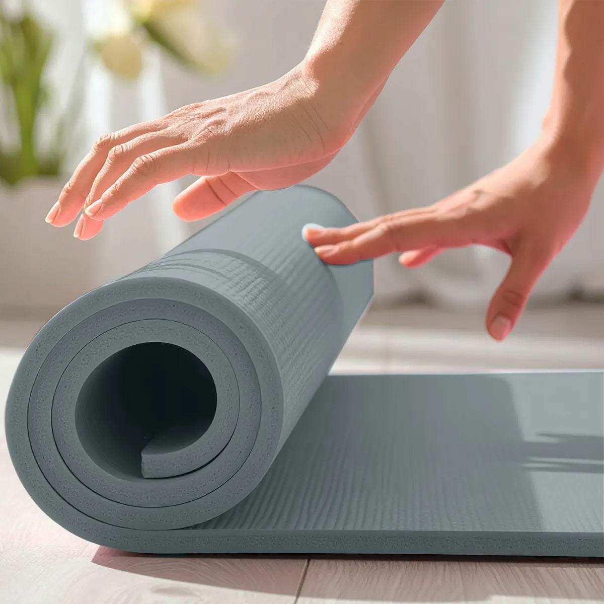 Mankštos kilimėlis jogai ir fitnesui, minkštas, 1,5 cm storio, treniruočių kilimėlis