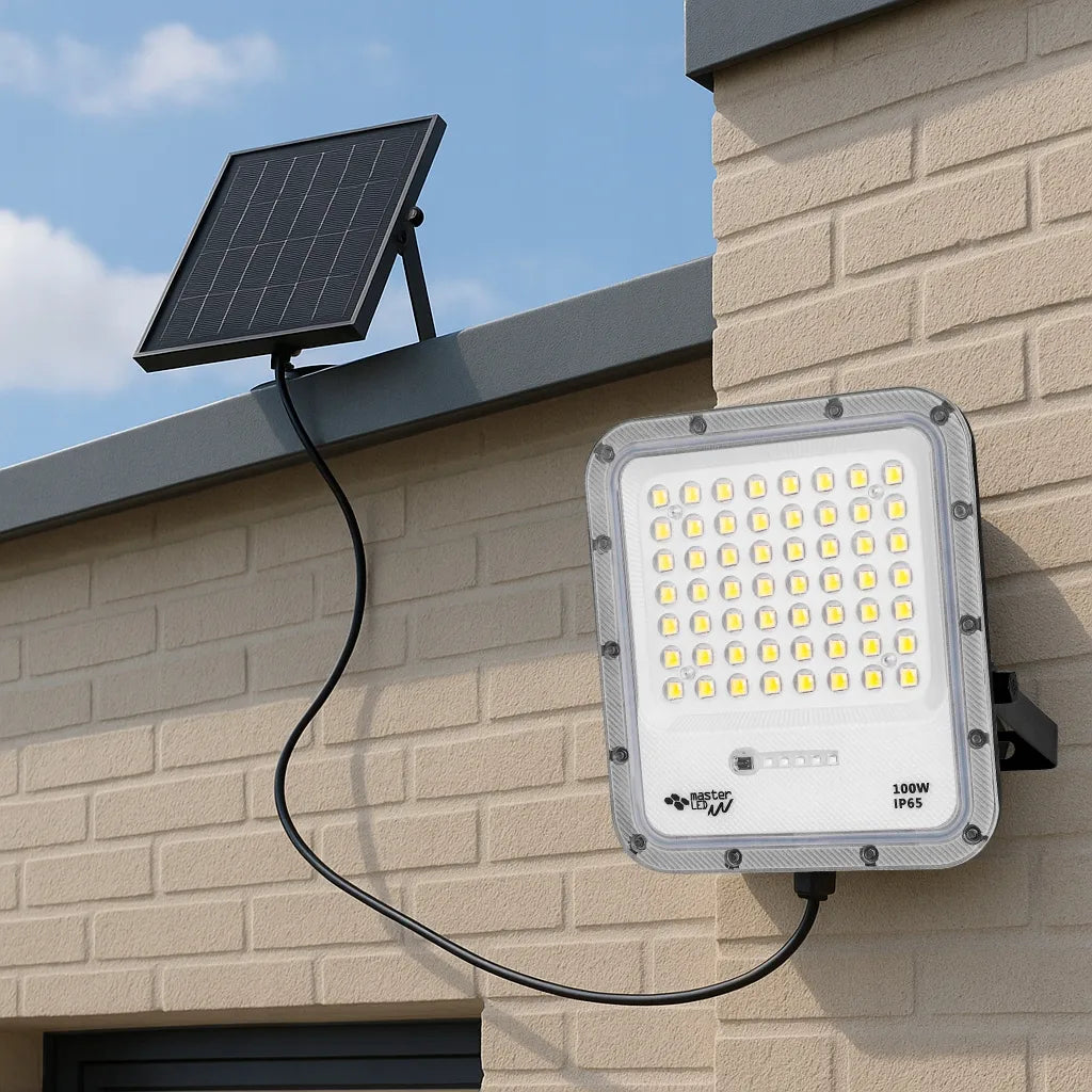 Masterled saulės energija maitinamas LED gatvės šviestuvas prožektorius 100W su pulteliu