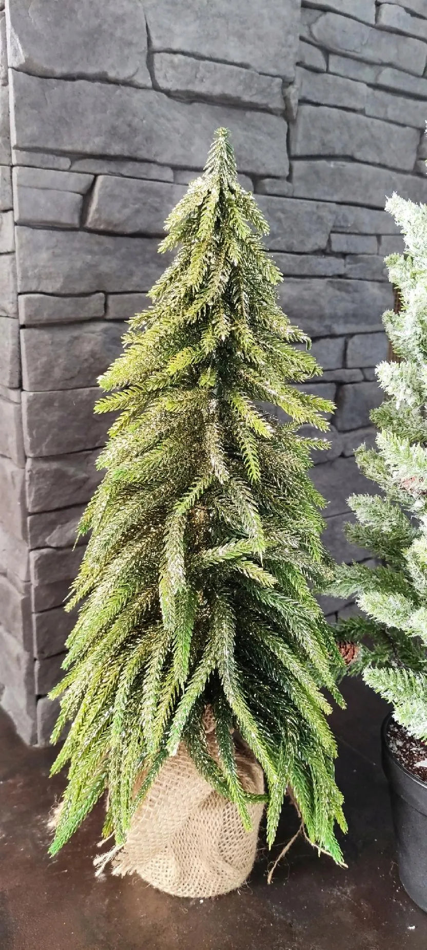 Maža dirbtinė kalėdinė eglutė „Artpol“, aukso spalvos blizgučiais, 44 cm