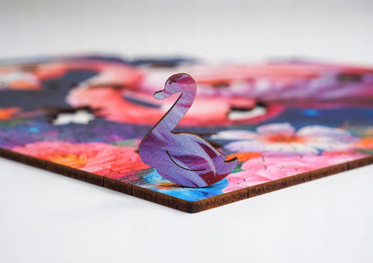 Medinė dėlionė „Flamingas“, 155 detalių, „PUZZLED“ eko-HDF, išskirtinės formos