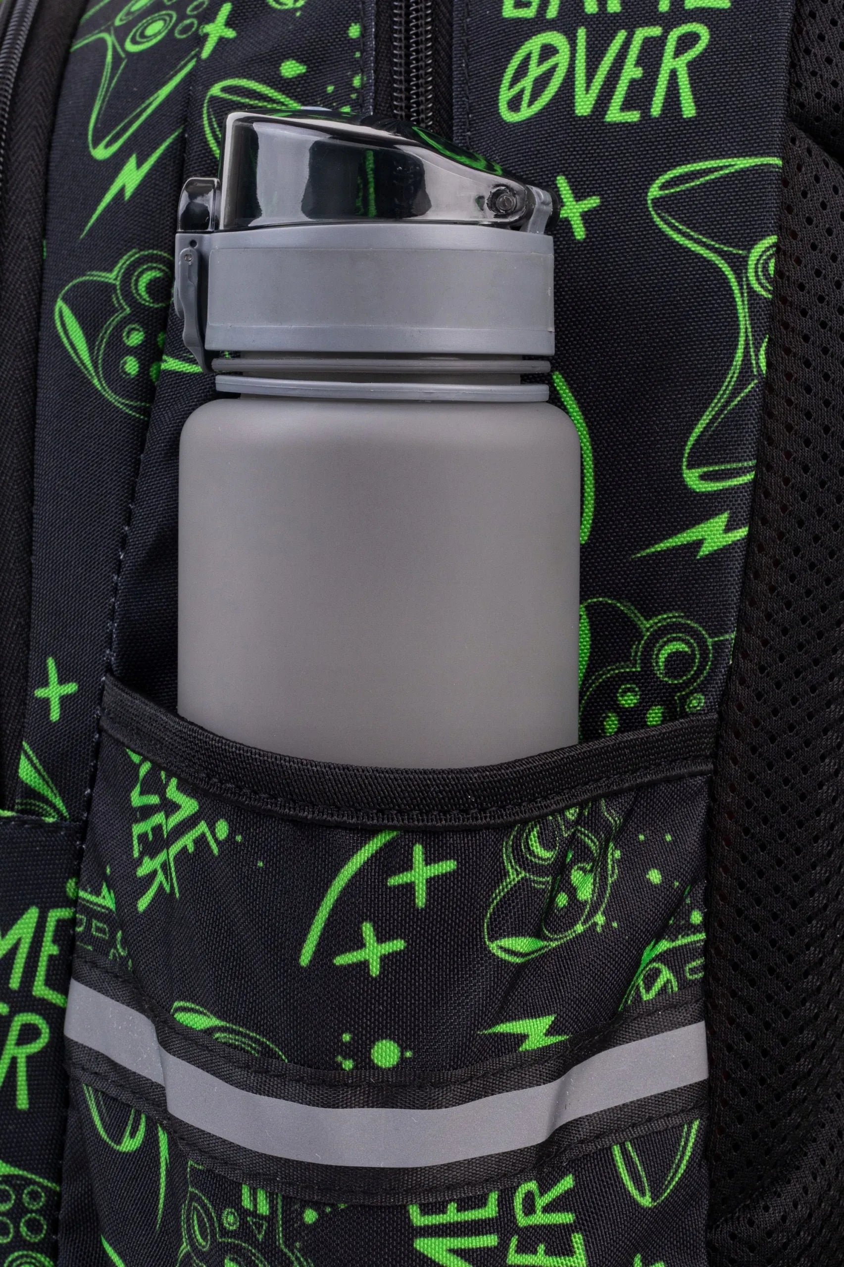 Mokyklinė kuprinė COOLPACK pradinukui, talpi ir LENGVA, + dovana