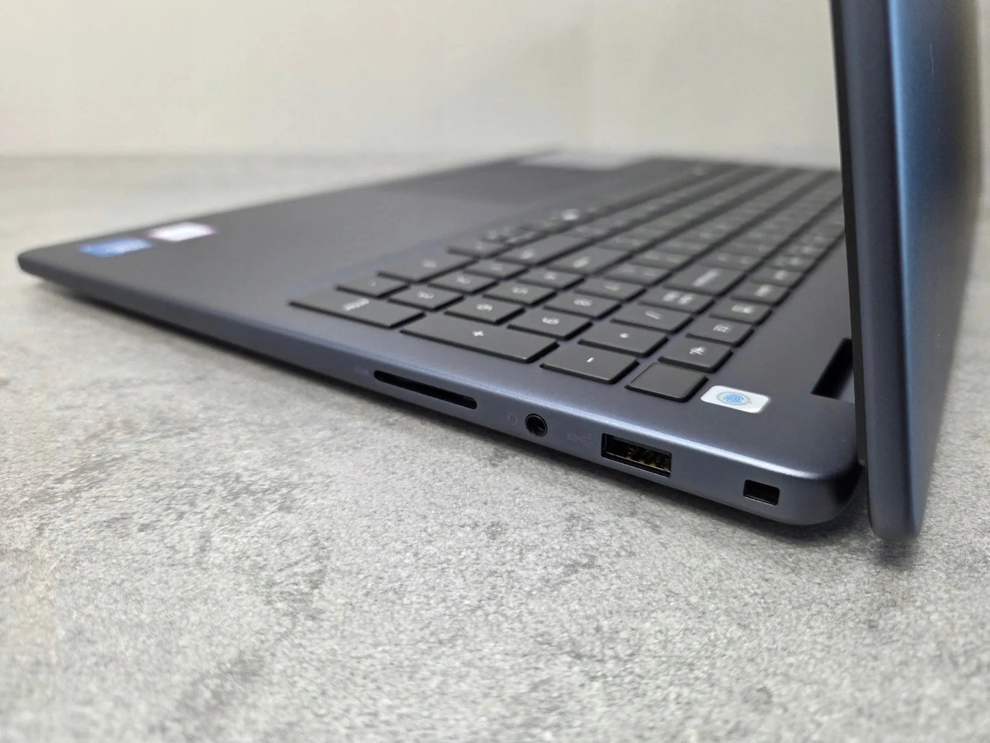 Nešiojamas kompiuteris Dell Inspiron 16 5640 Core 7 150U 16GB 1TB SSD FHD+ Win11 aliumininis korpusas
