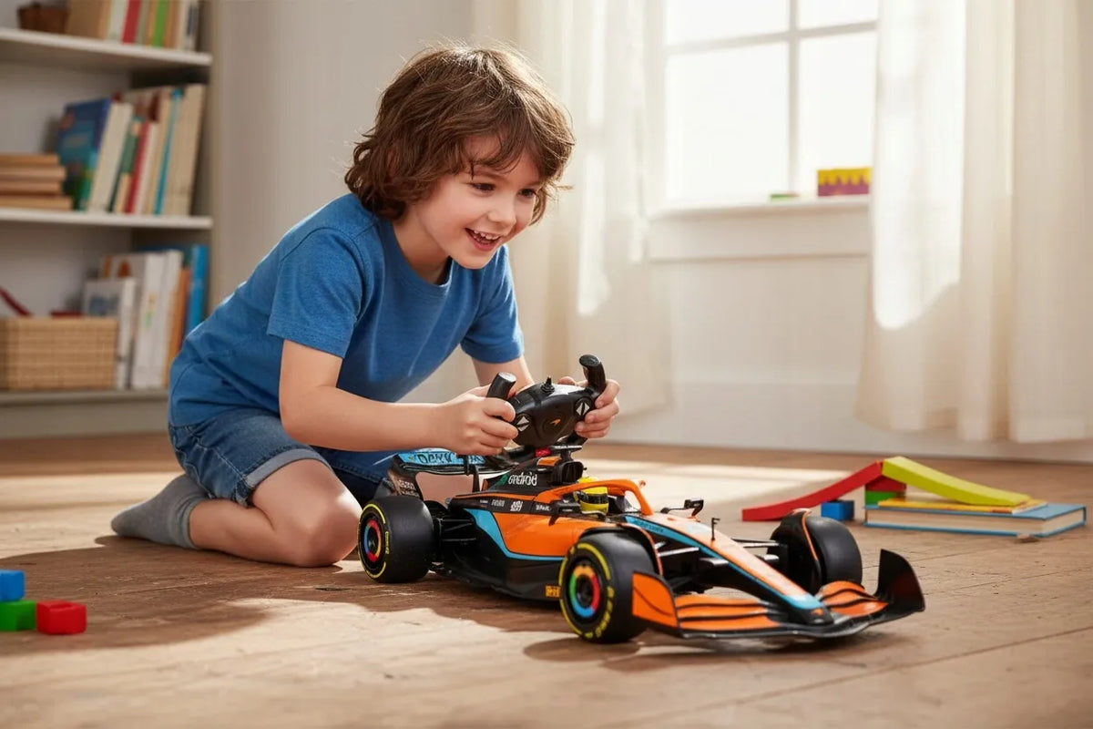 Nuotoliniu būdu valdomas sportinis „McLaren“ Formulės 1 automobilis COIL