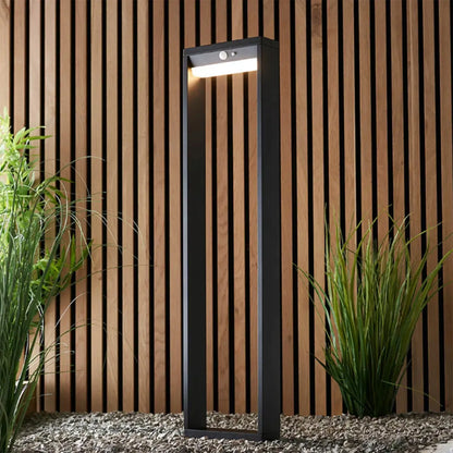 Pastatomas saulės energija maitinamas sodo LED šviestuvas stulpas su judesio ir prieblandos jutikliu IP54