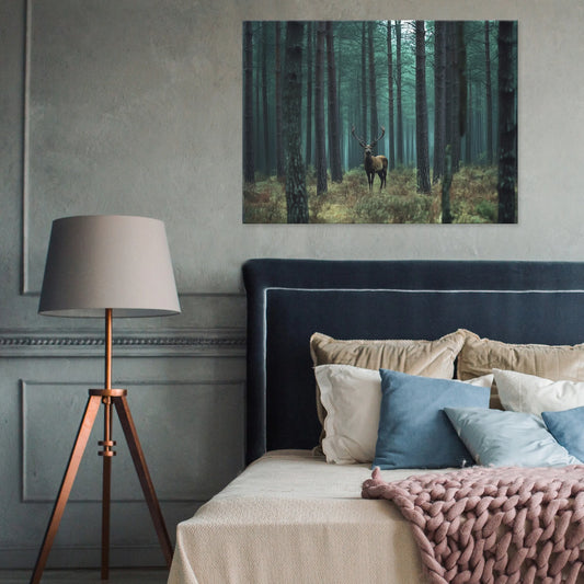 Paveikslas miegamajam, svetainei ir virtuvei – elnias, miškas, gamtos motyvas ant drobės, 100 × 70 cm