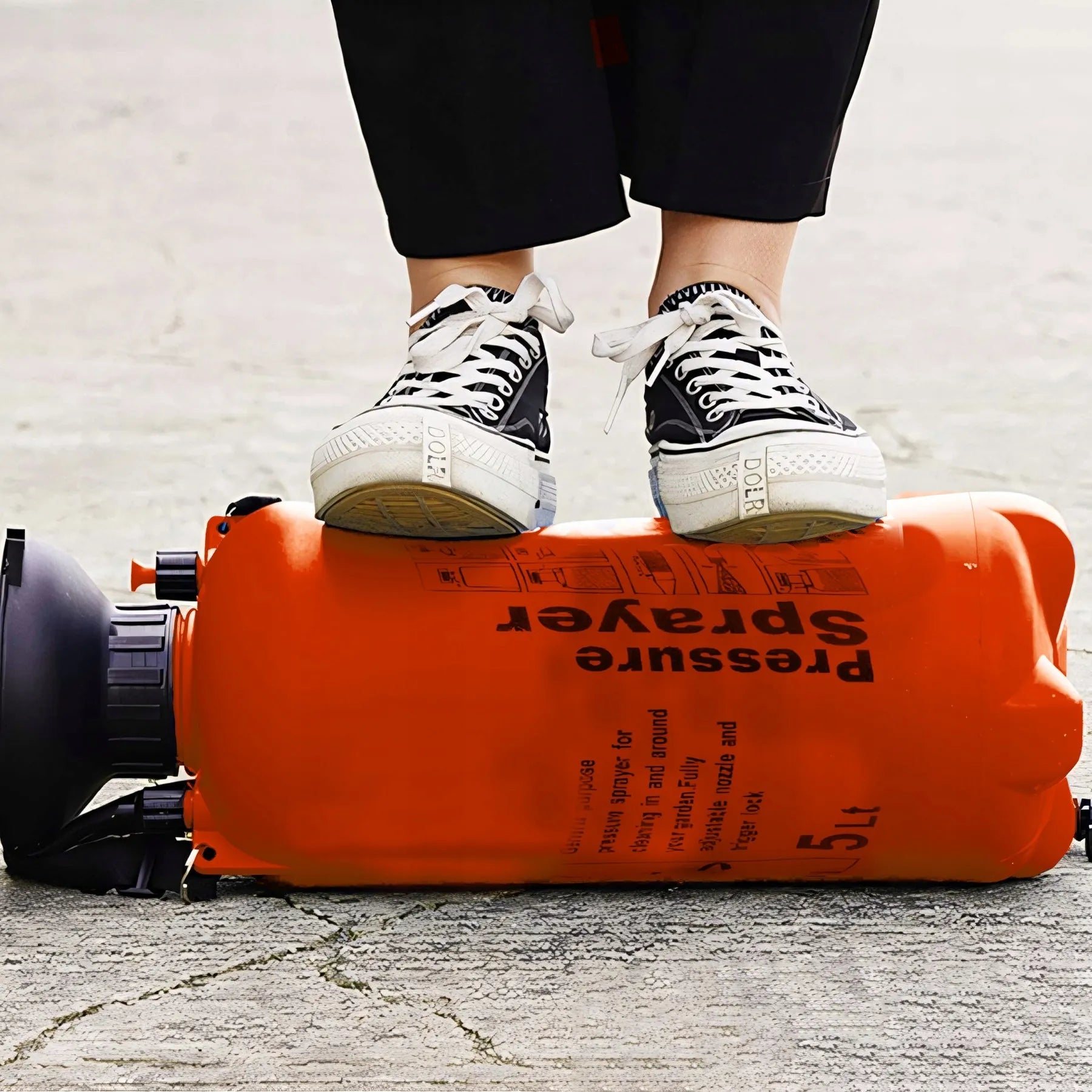 RETOO rankinis slėginis sodo purkštuvas augalams su ilgu 58 cm vamzdeliu, 5 l