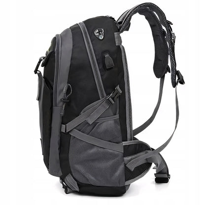 RETOO SR325 turistinė, kelioninė ir žygių kuprinė, juoda, iki 40 l