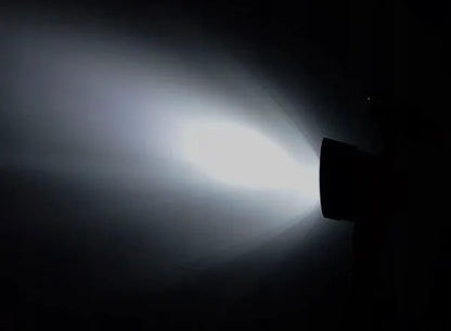 Saulės energija varoma 3 LED lempa prožektorius sodo dekoracija įsmeigiamas stulpelis P-243