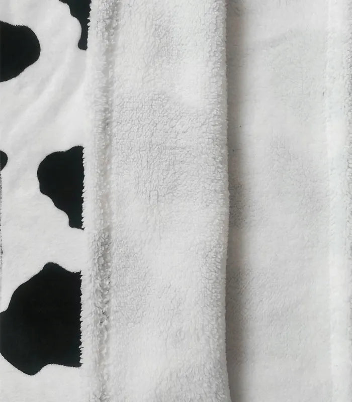 Šiltas pončo tipo džemperis su gobtuvu, karvės dėmių rašto, oversize, XXL
