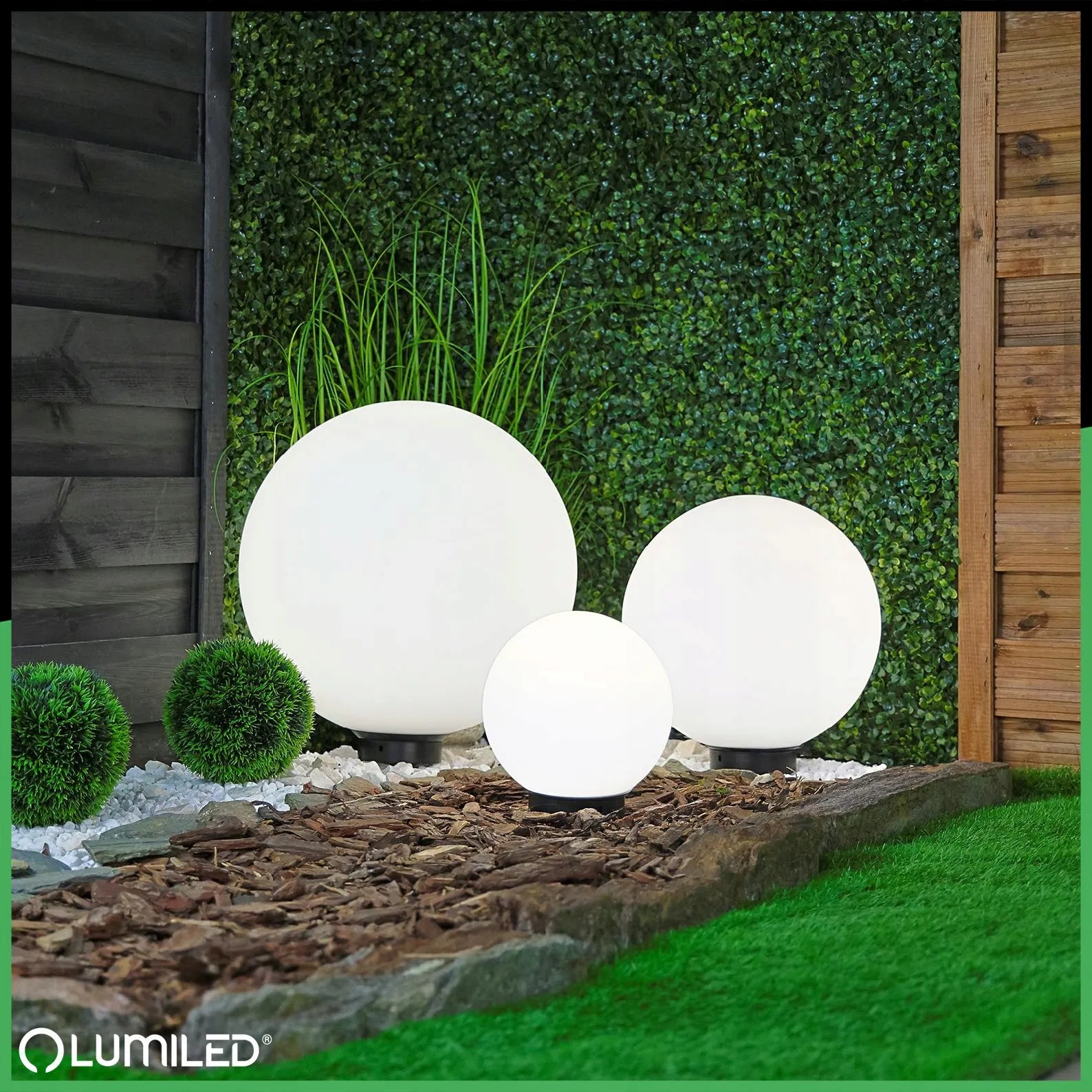 Sodo rutulio formos lauko šviestuvas Lumiled LED 30 cm