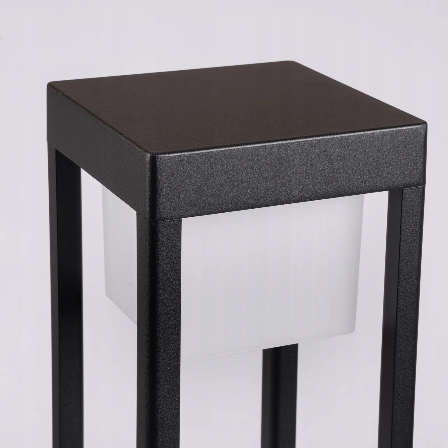 SODO ŠVIESTUVAS Lauko pastatomas LED stulpas 60cm 230V Vandeniui atsparus