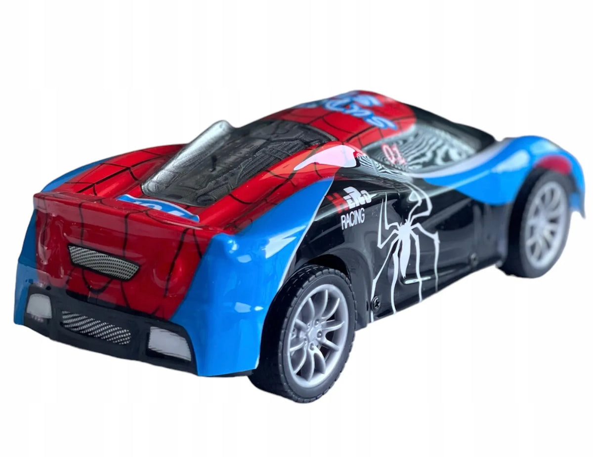 „Spider“ sportinis automobilis „Avengers“, nuotoliniu būdu valdomas, su šviesomis