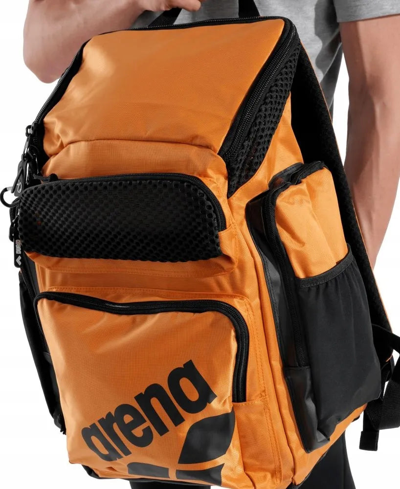 Sportinė kuprinė baseinui, treniruotėms, sporto salei ir kelionėms unisex Arena One Go