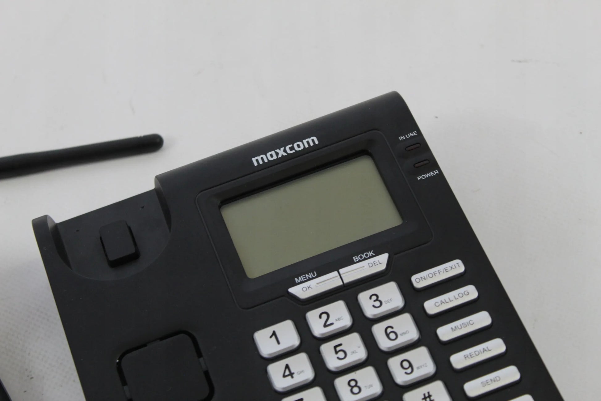 Stacionarus telefonas Maxcom MM28D su SIM kortele, laisvų rankų įranga, SMS