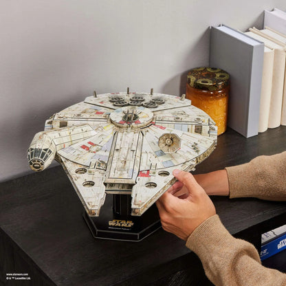 „Star Wars“ 3D dėlionė „Millennium Falcon“, 4D modelis, 43 cm