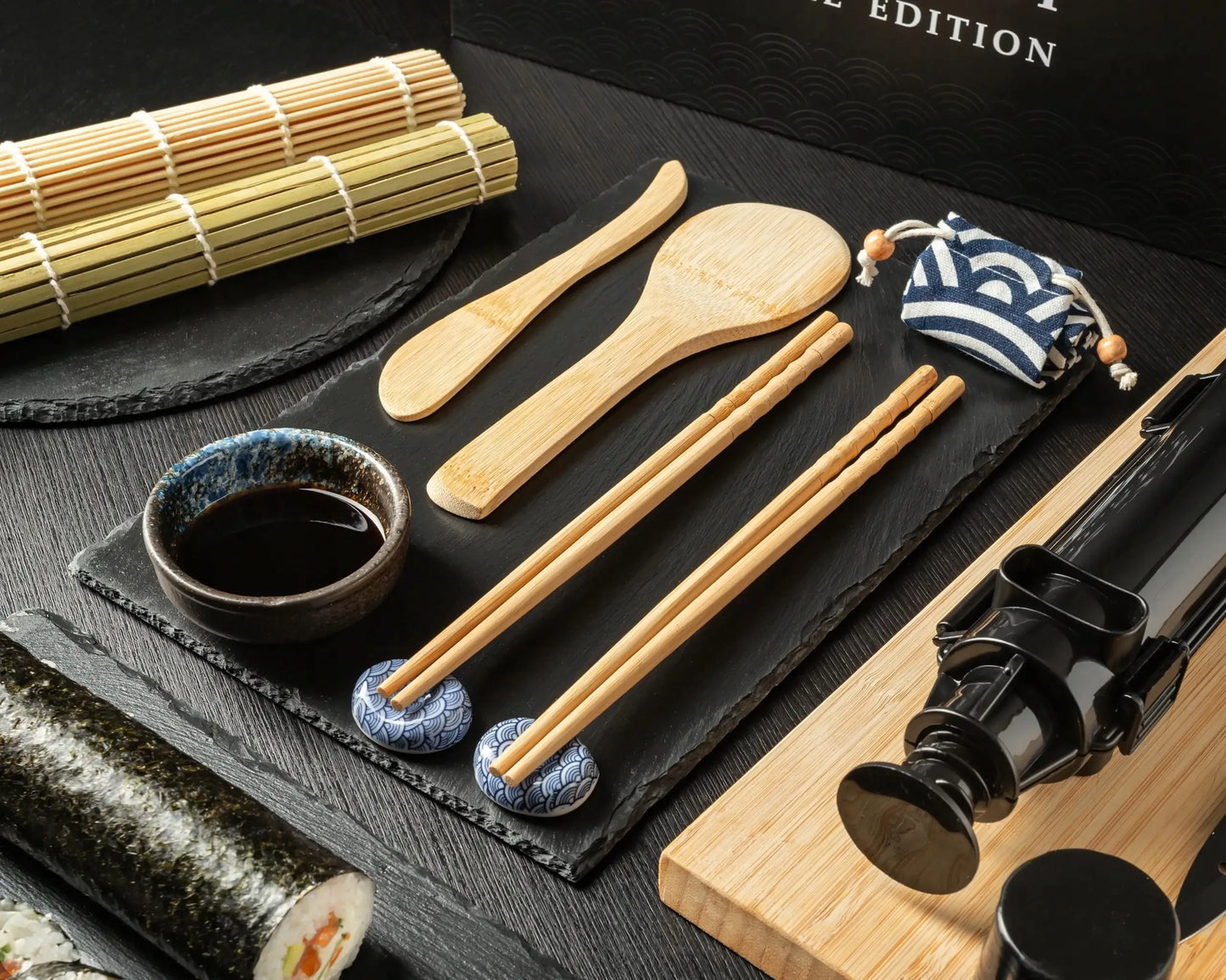 SUSHI DELUXE – visas komplektas japonų virtuvės mėgėjams ir šefams