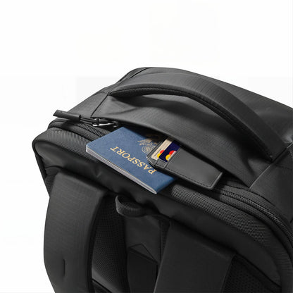 Tech-Protect Defender S70 24 l kelioninė kuprinė lėktuvui, 40 × 30 × 20 cm, juoda