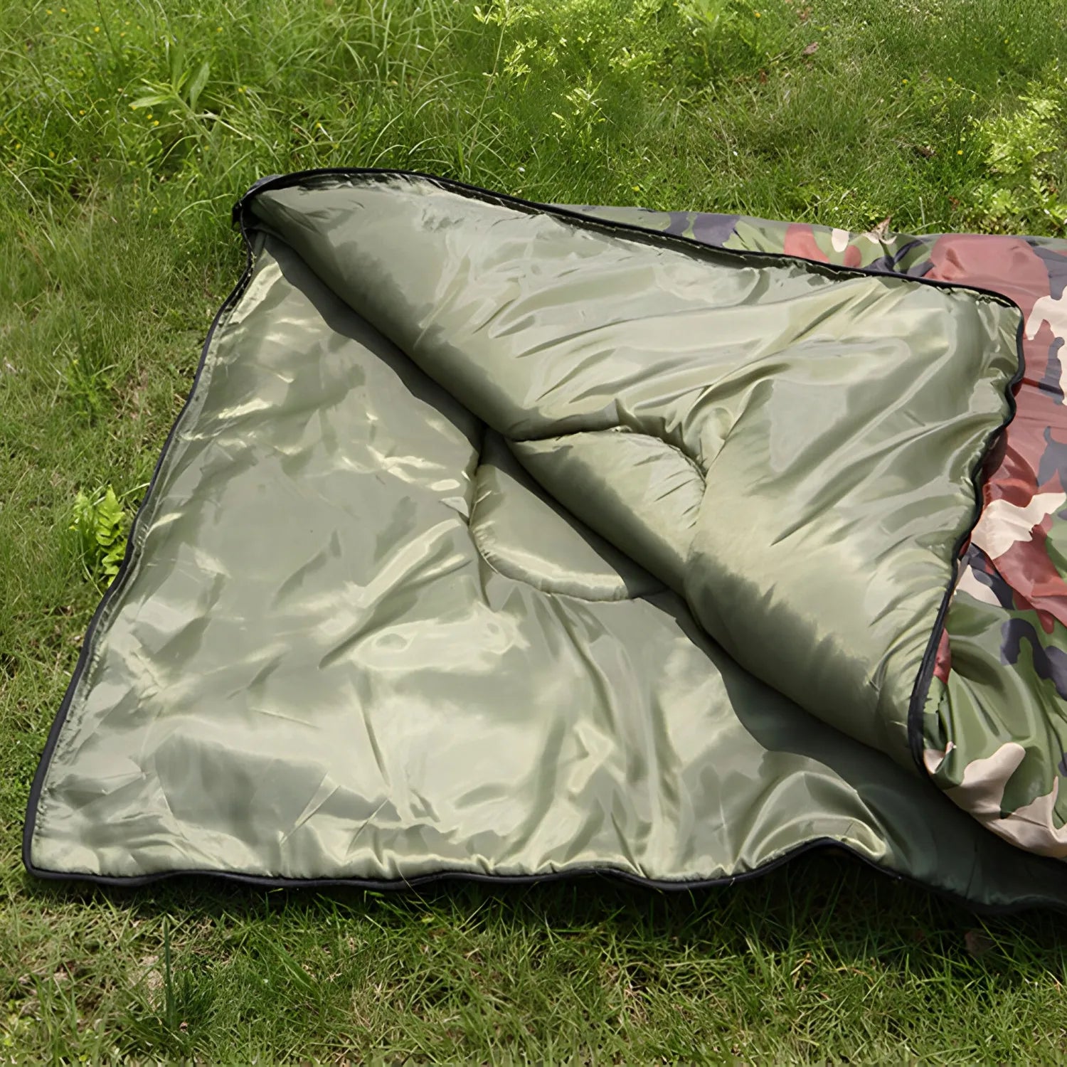 Turistinis miegmaišis, antklodės ir mumijos tipo, su gobtuvu, šiltas, kamufliažinis, 210 × 75 cm, su dėklu