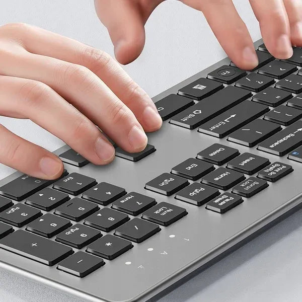 UNITEK SlimTap lengva laidinė biuro klaviatūra USB-A pilka pilka