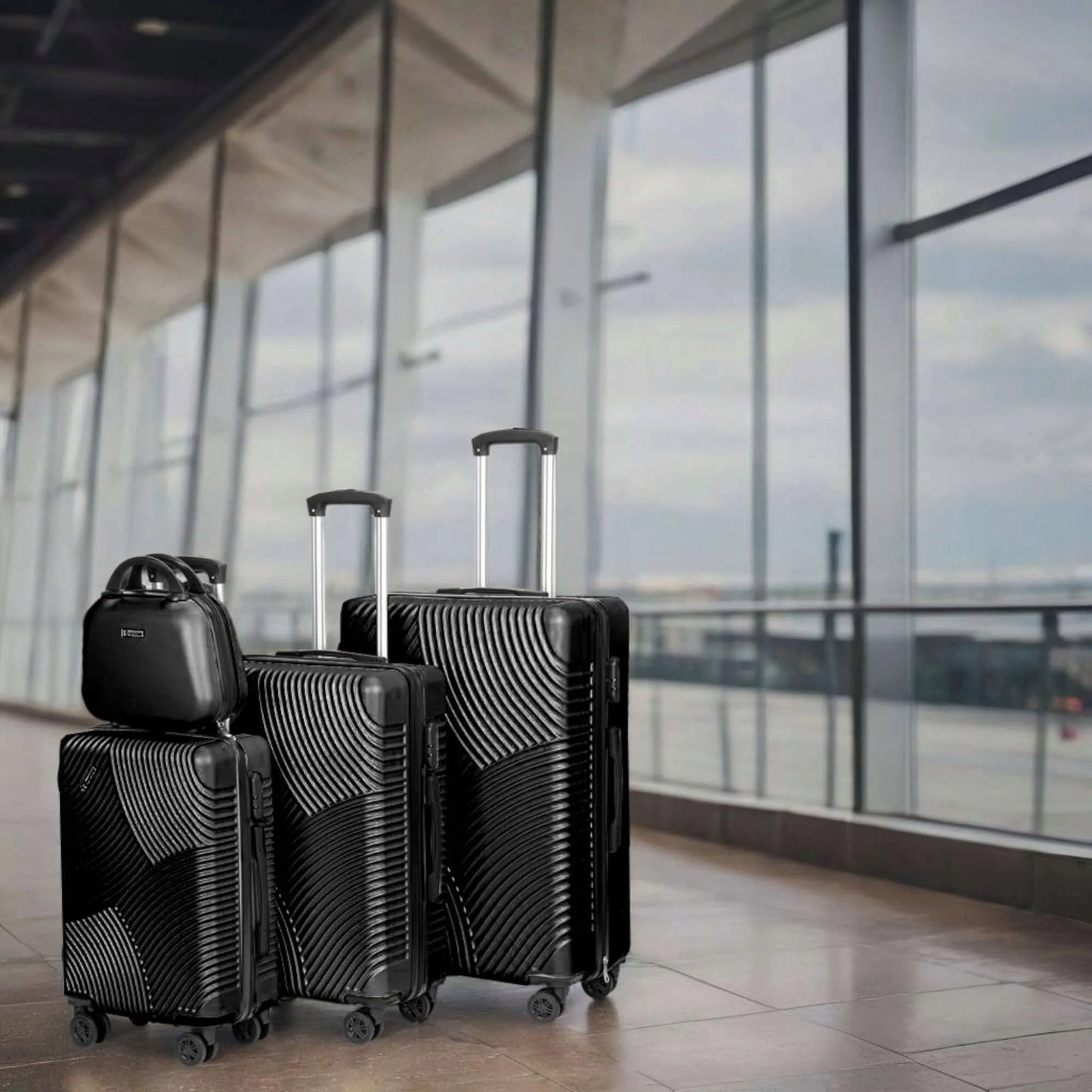 Voyano Azores kelioninių lagaminų rinkinys 4-in-1, juodas