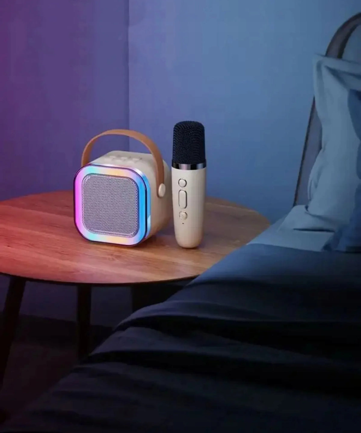 „Xtech“ nešiojamasis „Bluetooth“ RGB karaokės rinkinys su 2 mikrofonais, USB, SD ir 3,5 mm jungtimi
