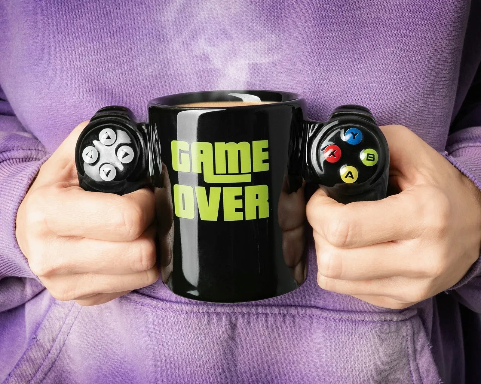 Žaidėjo rinkinys: Game Over puodelis pultelis, padėkliukas + raktų pakabukai