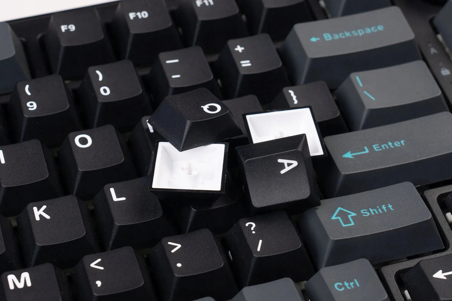 Žaidimų klaviatūra „Keychron J2 HE 8K“ su „Lime Magnetic“ jungikliais
