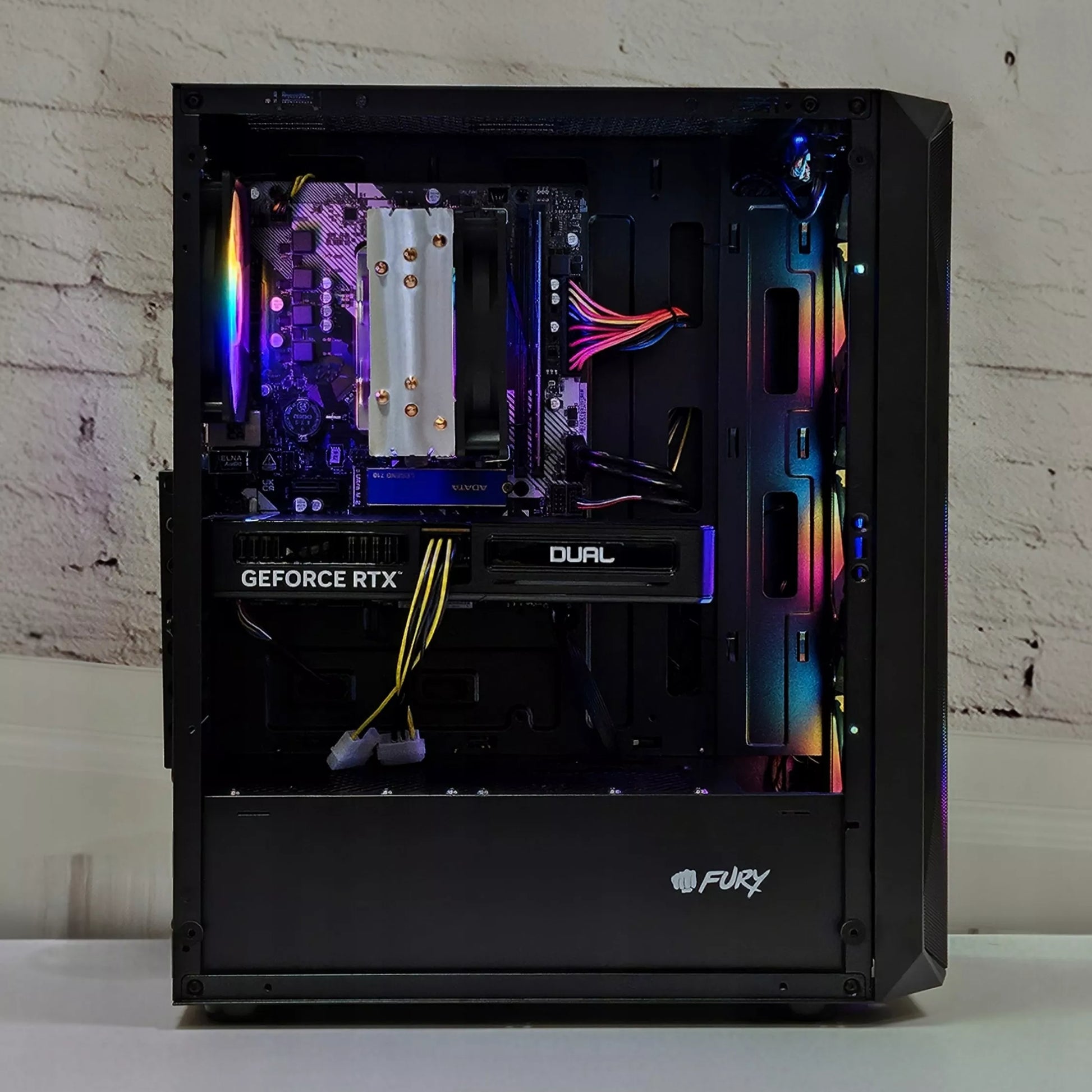 Žaidimų kompiuterių komplektas – Ryzen 7 5700X, RTX 5060 8GB, 32 GB RAM, Windows 11, 27″ 100 Hz monitorius